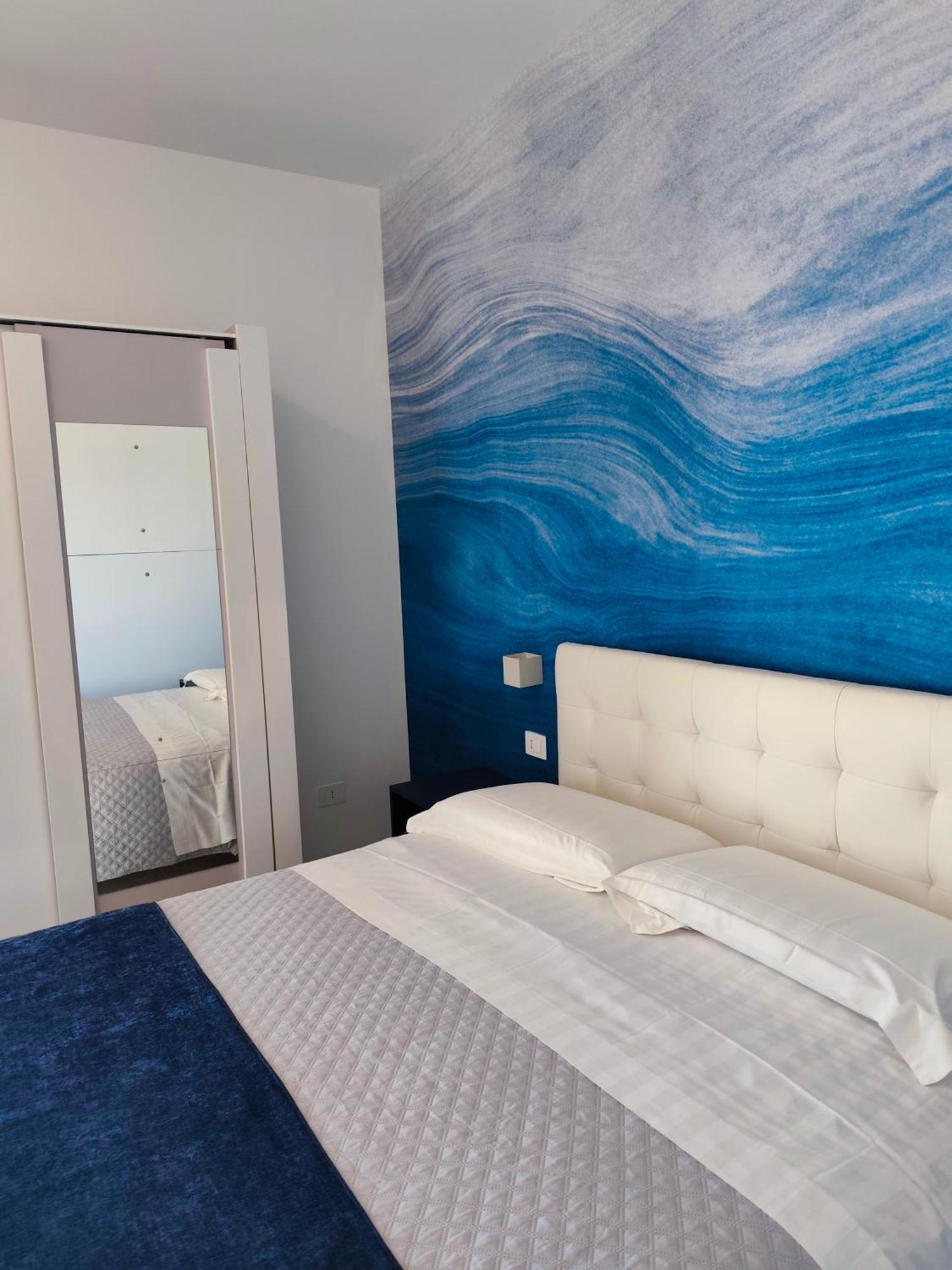Marysel Rooms Олбия Екстериор снимка