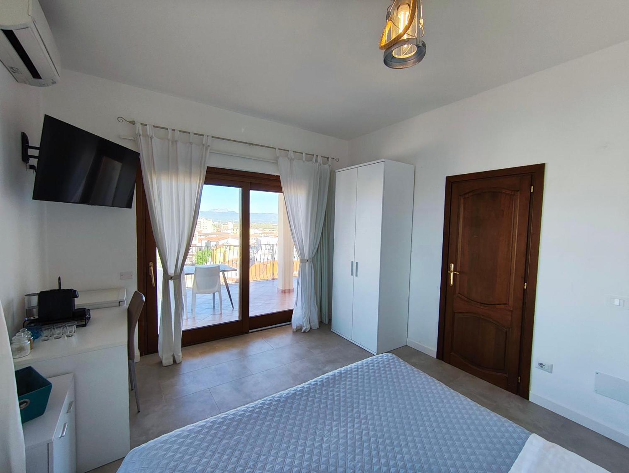 Marysel Rooms Олбия Екстериор снимка